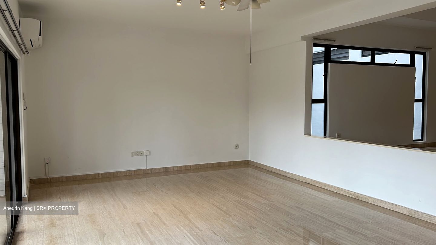 Villa Delle Rose (D10), Condominium #586498541